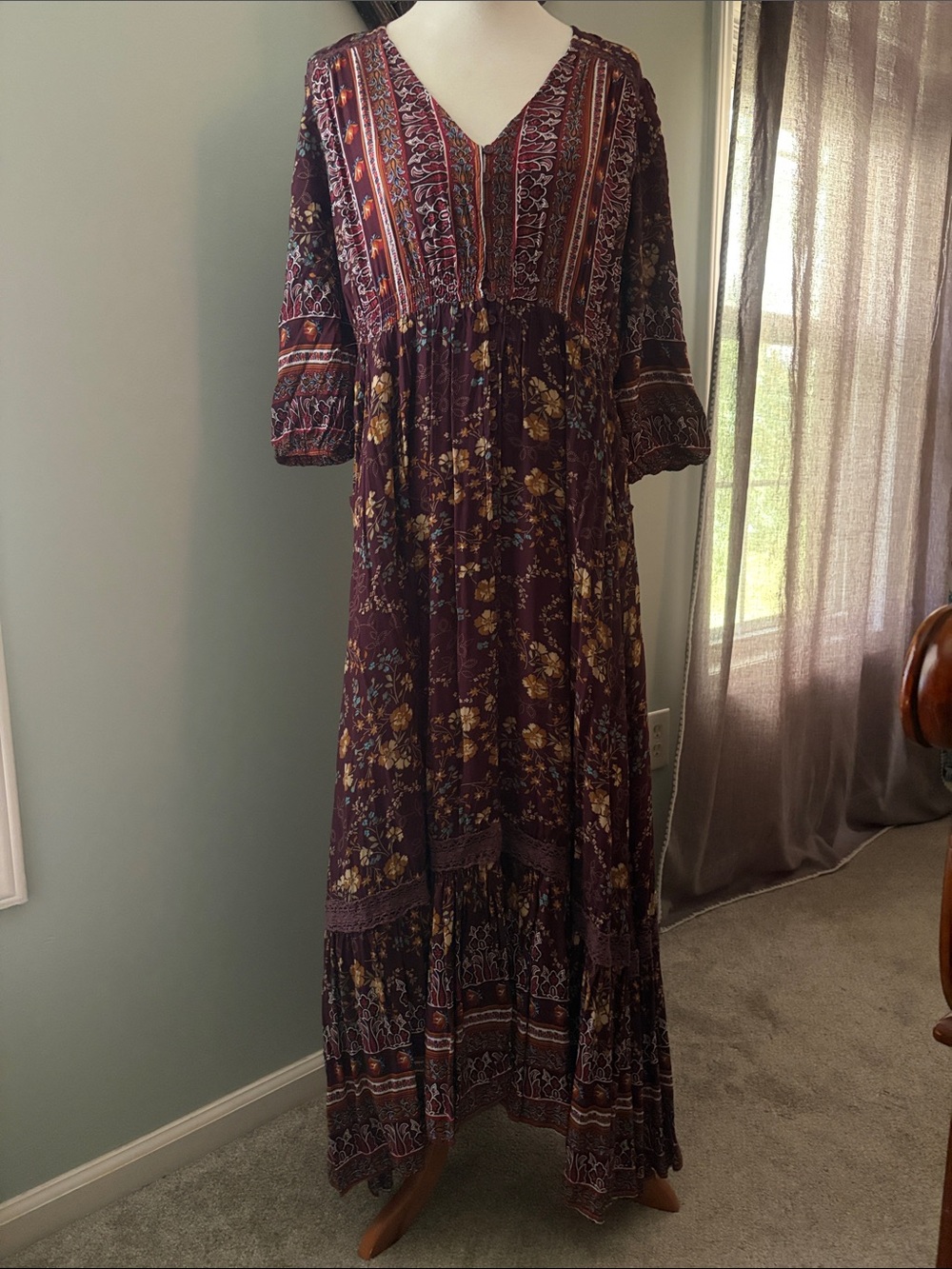 Bohemian Floral V-Neck Maxi Dress in Plum